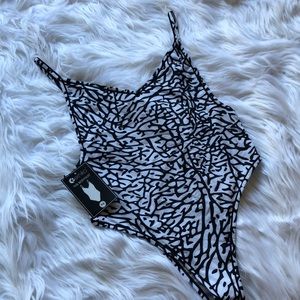 Ethika BUNDLE bodysuit and sports bra